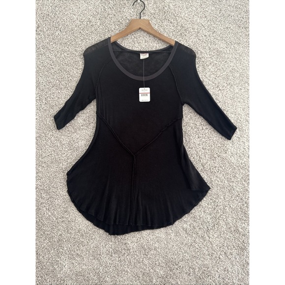 NWT‎ Free People Semi Sheer Asymmetric 3/4 Sleeve Slub Knit Layering Top XS - Picture 1 of 9